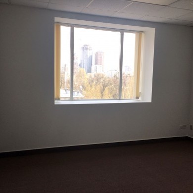 Аренда офиса в бизнес центре на 4 этаже площадью 155 кв м