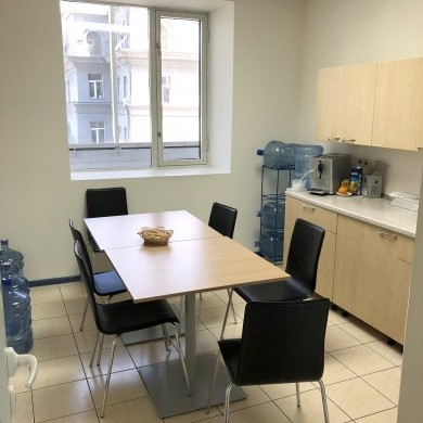 Rent office in the business center with an area of 132 sq m