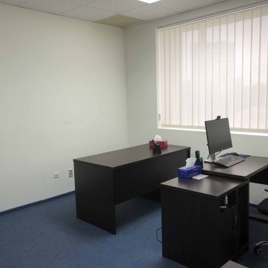 Rent office in the business center with an area of 207 sq m