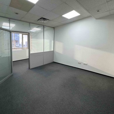 Rent office in the business center with an area of 100 sq m