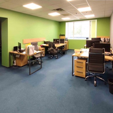 Rent office in the business center with an area of 263 sq m